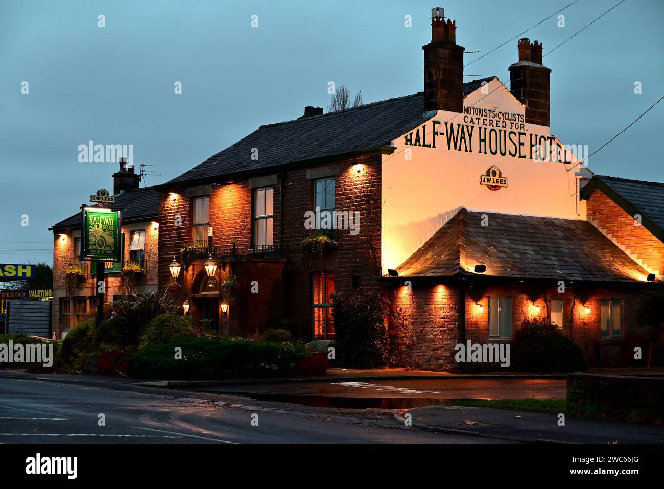 Around the UK HalfWay House Hotel, Clayton le Woods, Chorley Stock