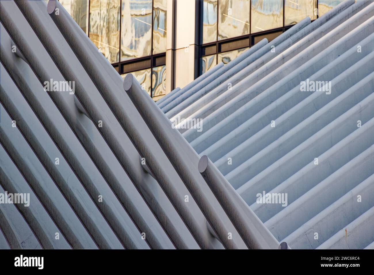 Santiago Calatrava designed the Oculus’ white steel ribs to represent two hands releasing a dove; its spine aligns with the sun angle of September 11. Stock Photo