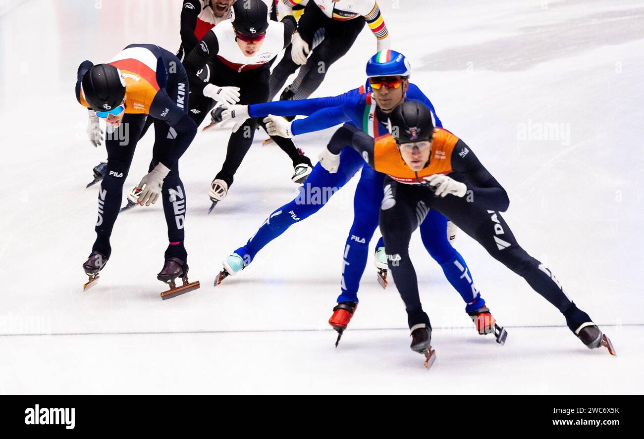 2000 meter hi-res stock photography and images - Alamy