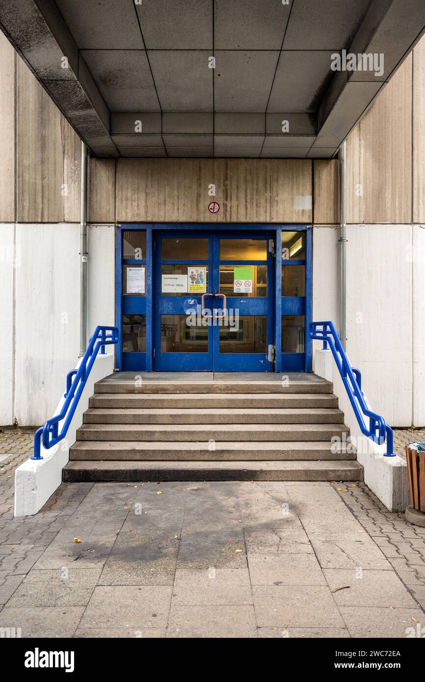 Schultur hi-res stock photography and images - Alamy