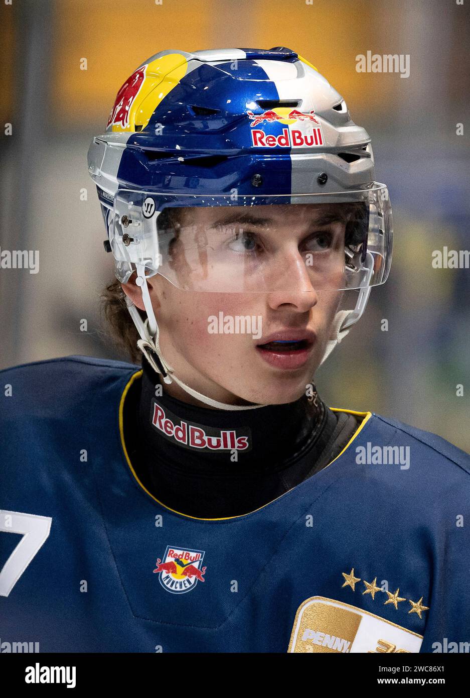 Muenchen, Deutschland. 14th Jan, 2024. Veit Oswald (EHC Red Bull