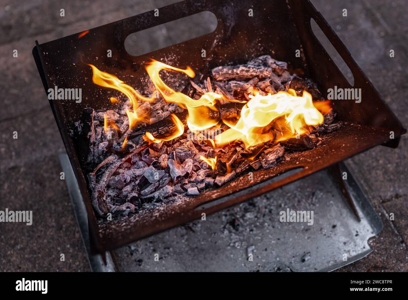 Close Up Of Campfire, Fire Pit Filled With Burnt Wood And Flames. Fire ...