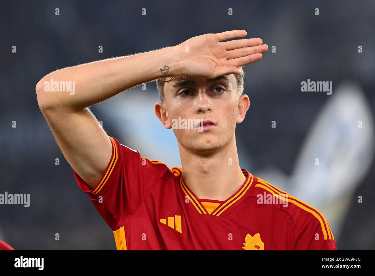 Dean Huijsen of AS Roma looks on during the Coppa Italia Frecciarossa ...