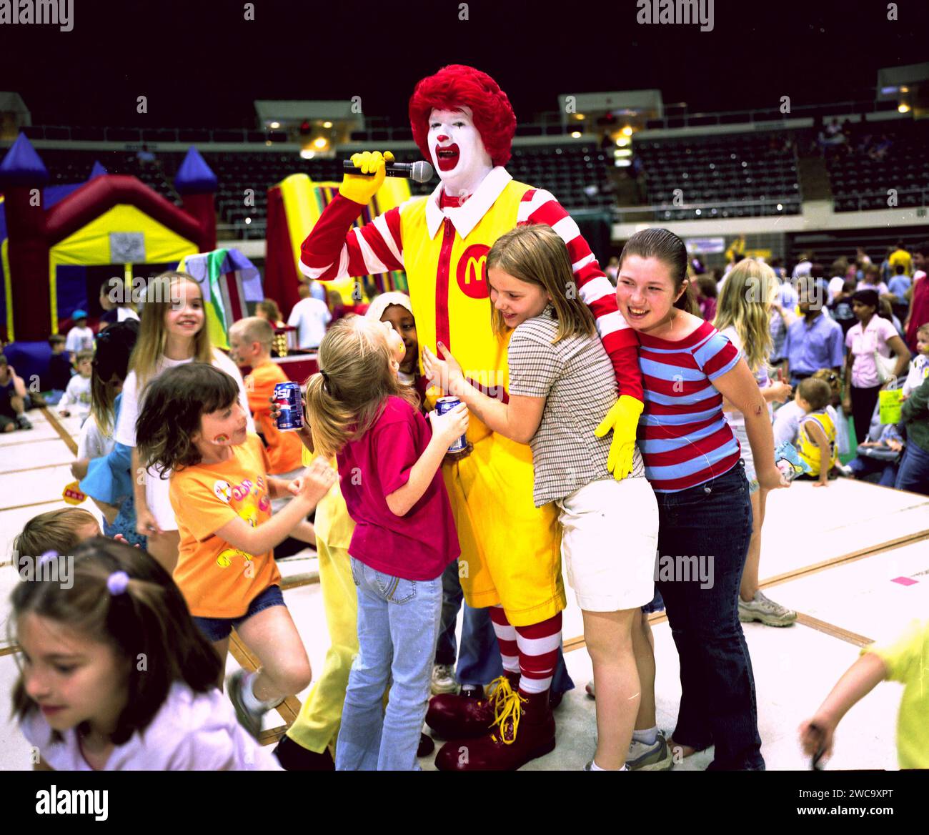 ronald-mcdonald-with-children-promoting-mcdonalds-stock-photo-alamy