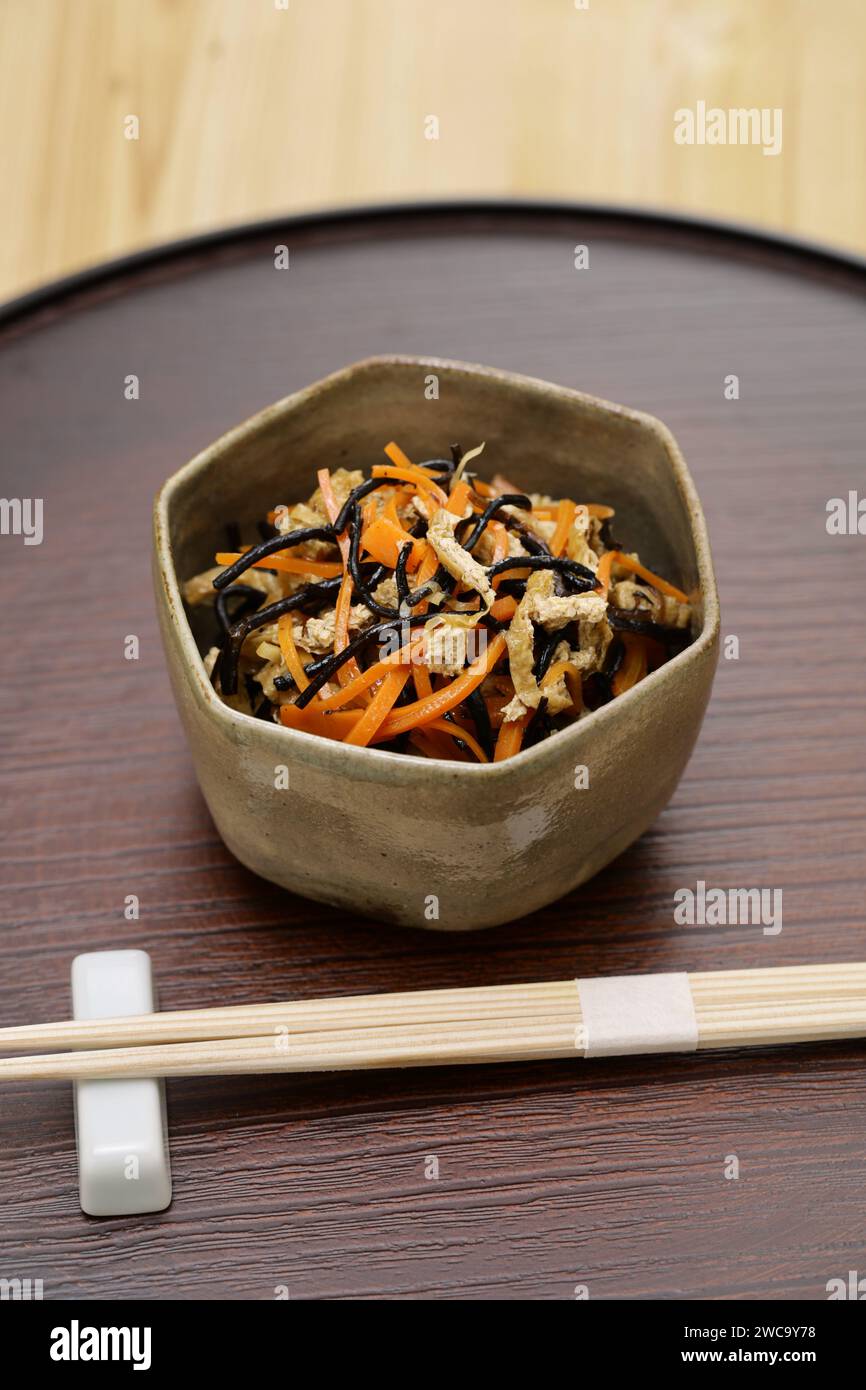Hijiki seaweed hires stock photography and images Alamy
