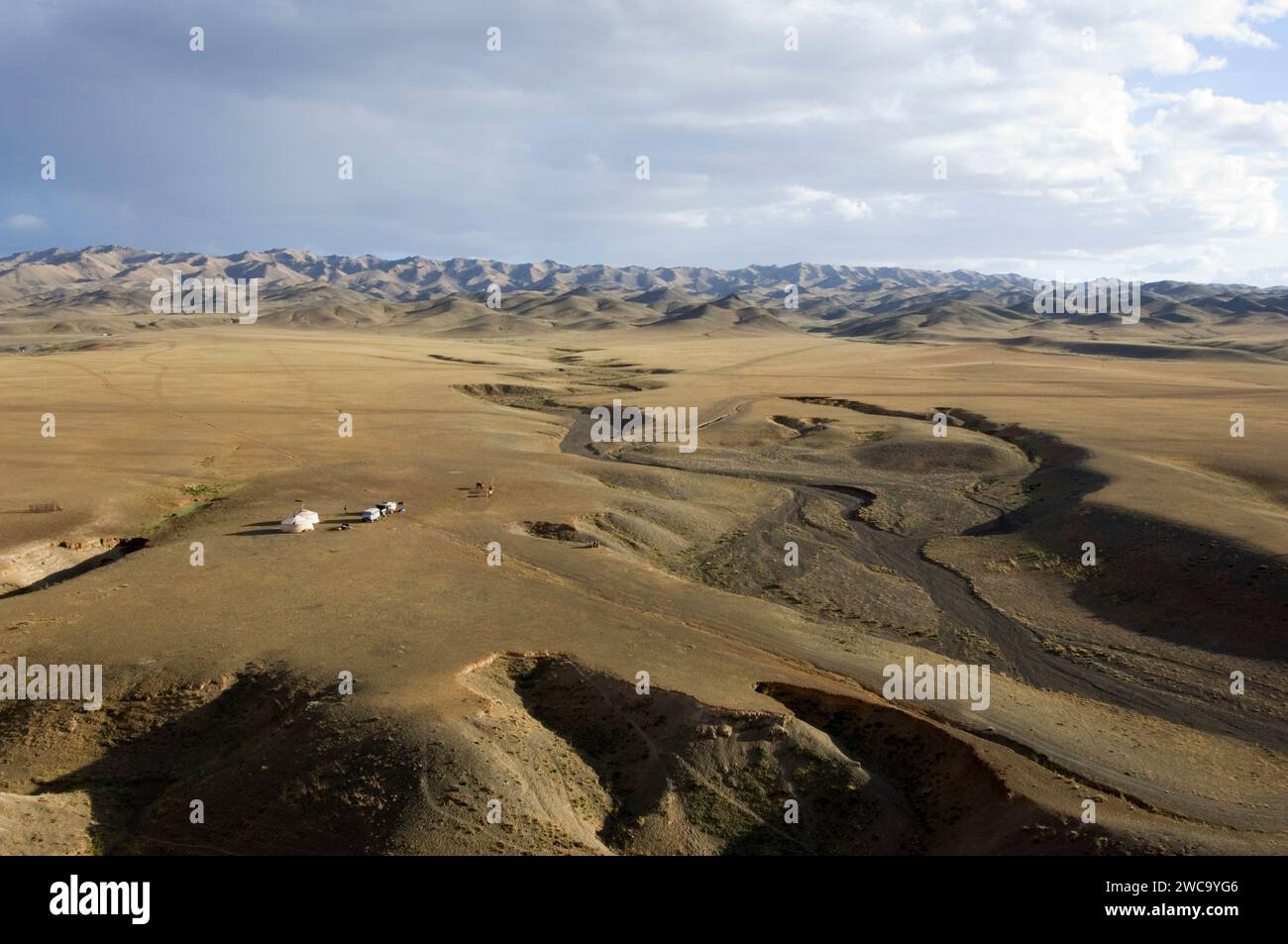 Gobi nomad camp, Mongolia Stock Photo - Alamy