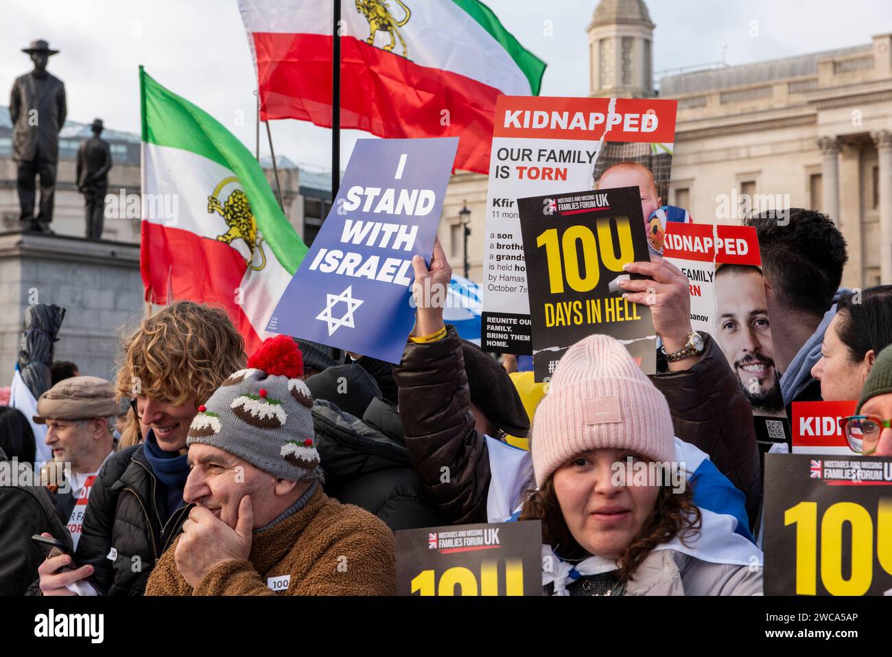 Trafalgar Square London 14 January 2024 25000 People Stood In   Trafalgar Square London 14 January 2024 25000 People Stood In Solidarity With Israel After 100 Days Of The Attack By Hamas On 7 October And Support For The Remaining Hostages Taken Credit Rena Pearlalamy Live News 2WCA5AP 