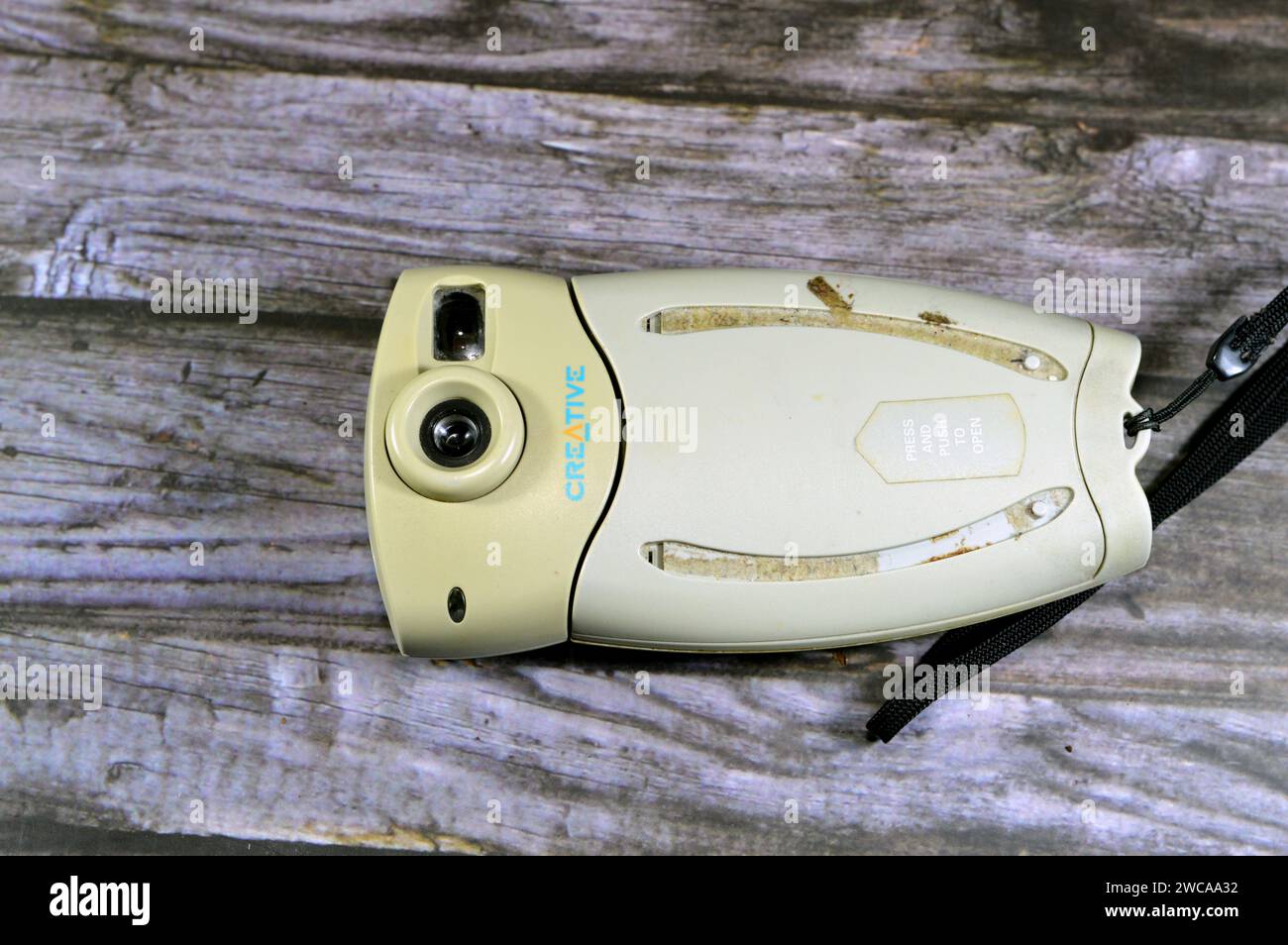 Web cam hi res stock photography and images Page 3 Alamy