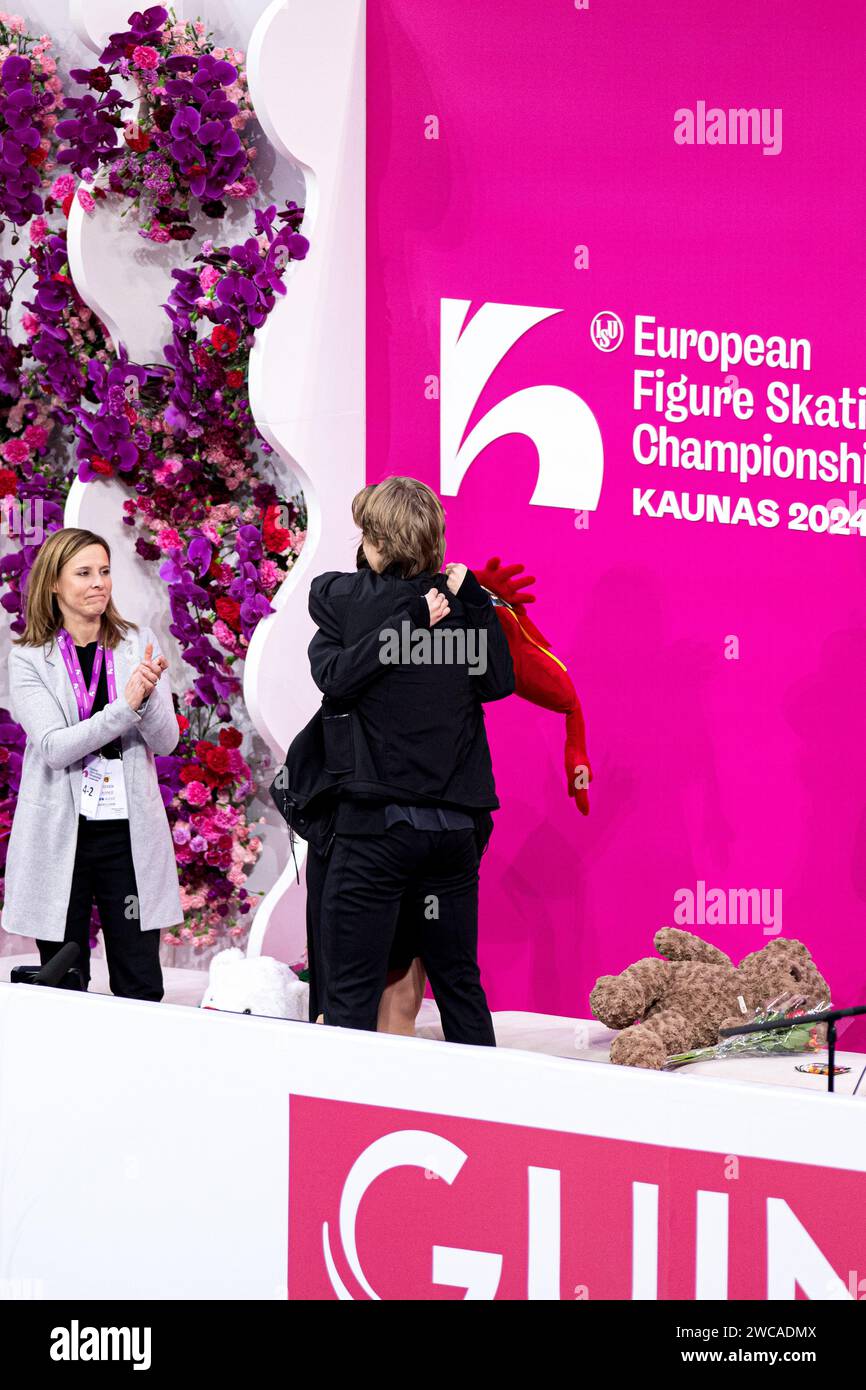 Allison REED & Saulius AMBRULEVICIUS (LTU), at Kiss & Cry, during Ice ...