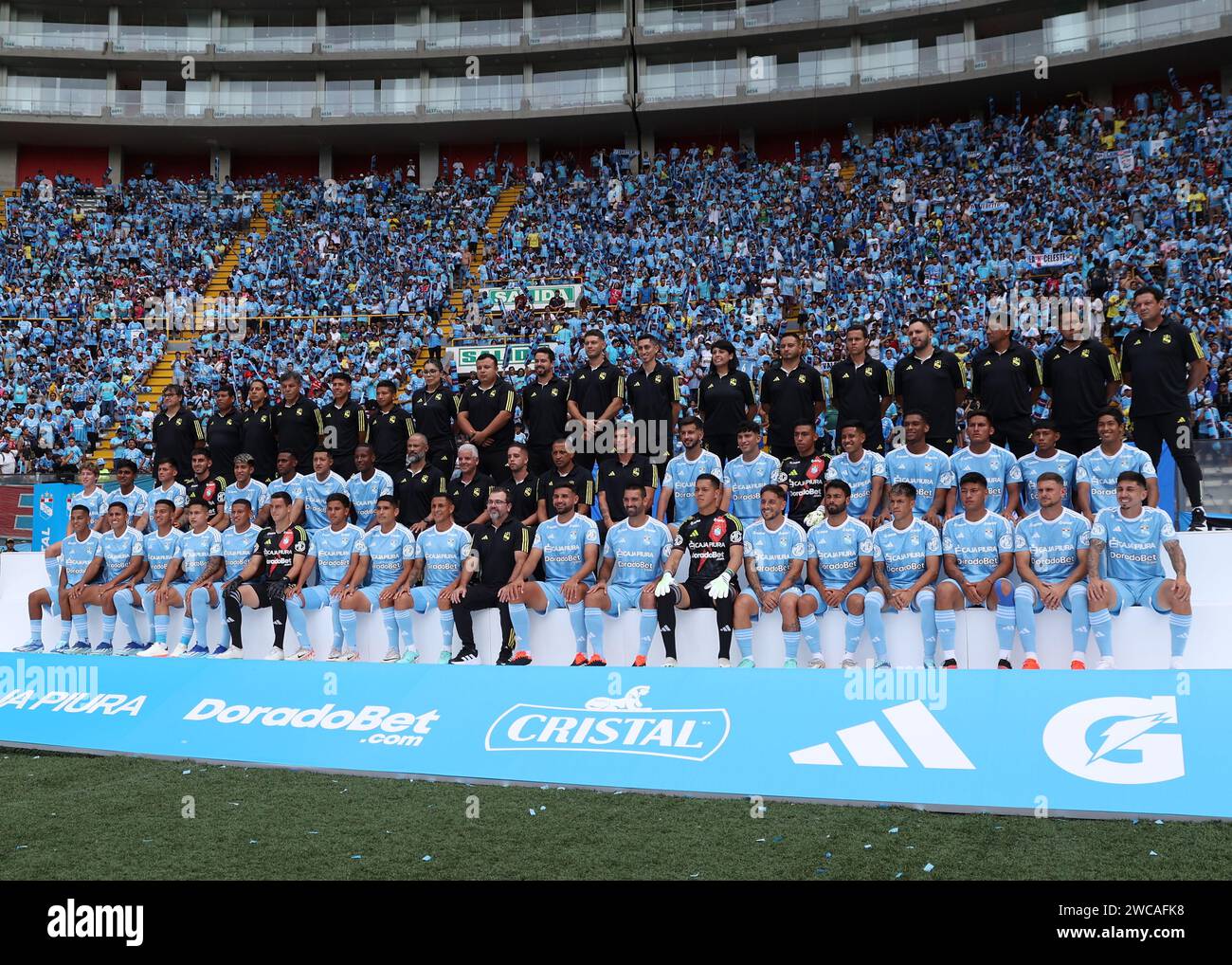 Lima, Peru. 14th Jan, 2024. Sporting Cristal 2024 team group during the friendly match between Sporting Cristal and Universidad Catolica de Chile played at Nacional Stadium on January 14, 2024 in Lima, Peru. (Photo by Miguel Marrufo/PRESSINPHOTO) Credit: PRESSINPHOTO SPORTS AGENCY/Alamy Live News Stock Photo