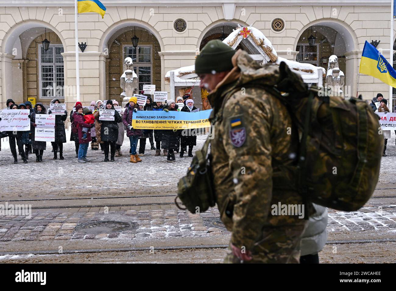 Non Exclusive: LVIV, UKRAINE - JANUARY 14, 2024 - Wives and relatives of Ukrainian soldiers rally outside the Lviv City Council to demand the authorit Stock Photo