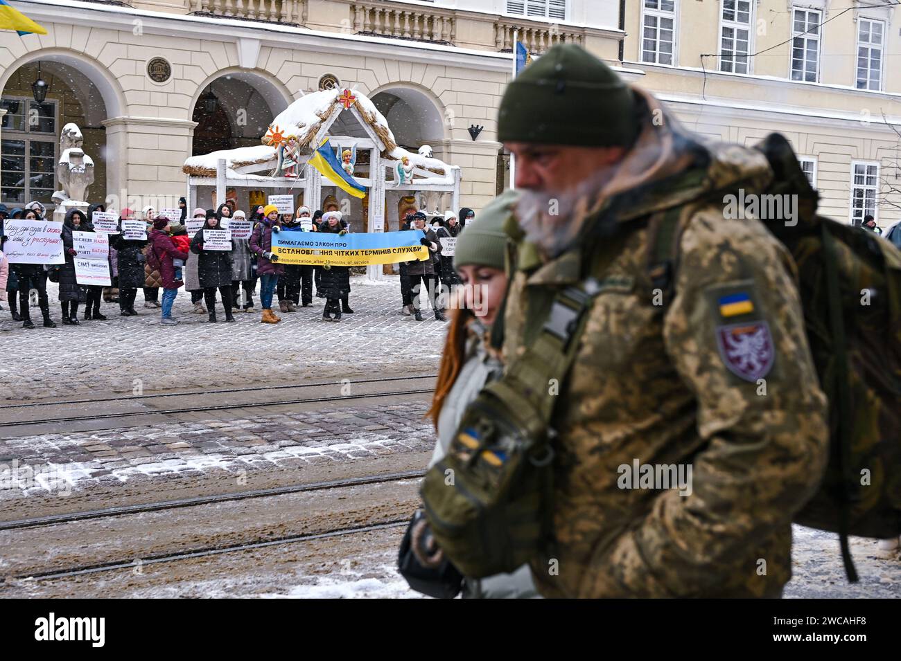 Non Exclusive: LVIV, UKRAINE - JANUARY 14, 2024 - Wives and relatives of Ukrainian soldiers rally outside the Lviv City Council to demand the authorit Stock Photo