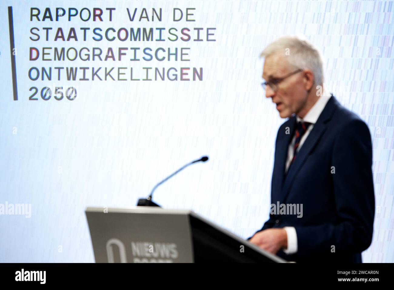 The Hague, Netherlands. 15 January, 2024. Committee chairman Richard van Zwol explains the report of the State Committee on Demographic Developments 2050. The report discusses the effects of, among other things, aging and migration. ANP RAMON VAN FLYMEN netherlands out - belgium out Credit: ANP/Alamy Live News Stock Photo