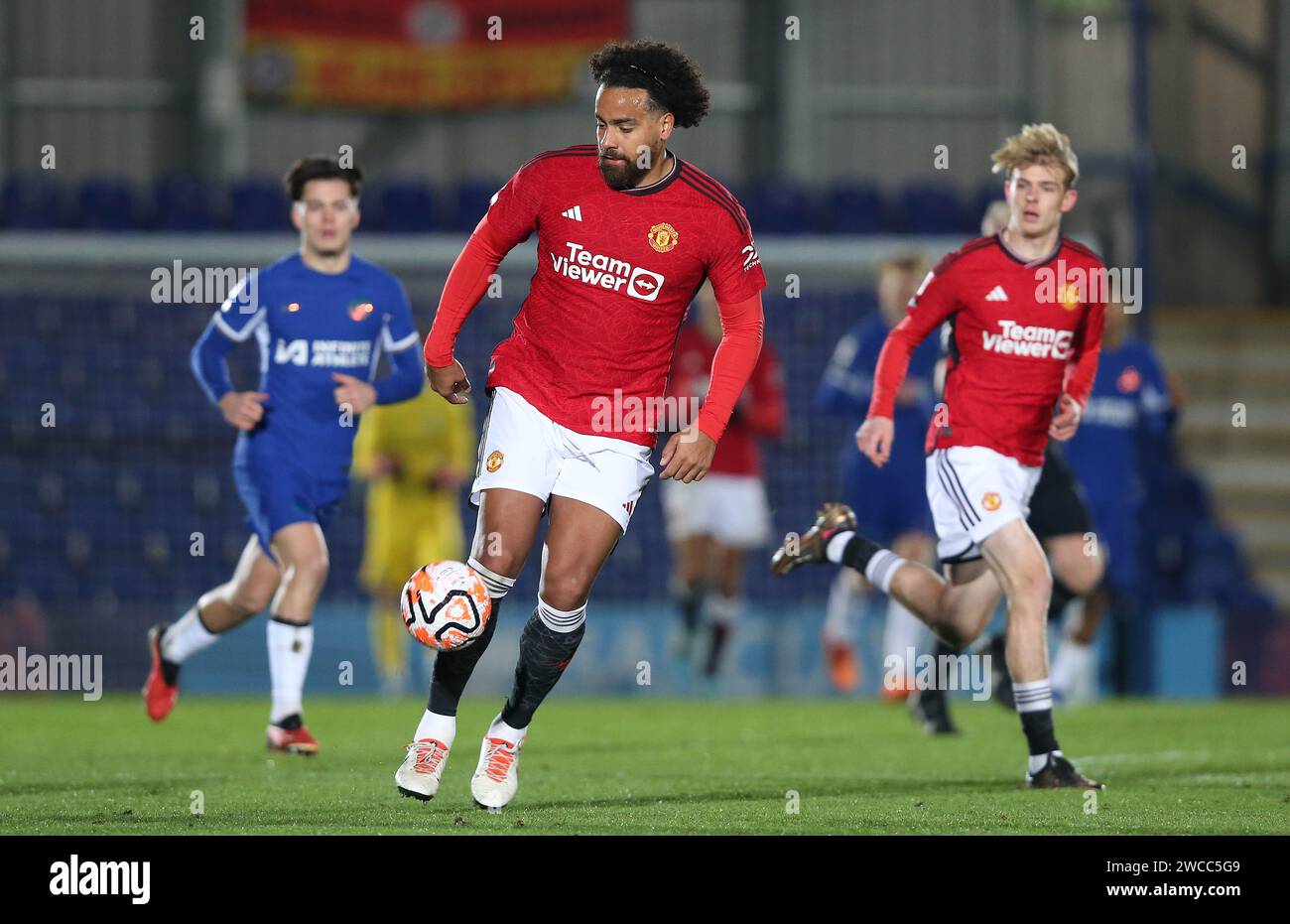 Tom Huddlestone Of Manchester United U21. - Chelsea U21 v Manchester ...