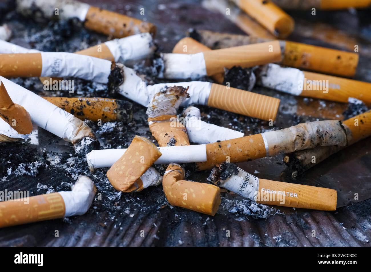 Tobacco smoking germany deutschland hi-res stock photography and images -  Alamy