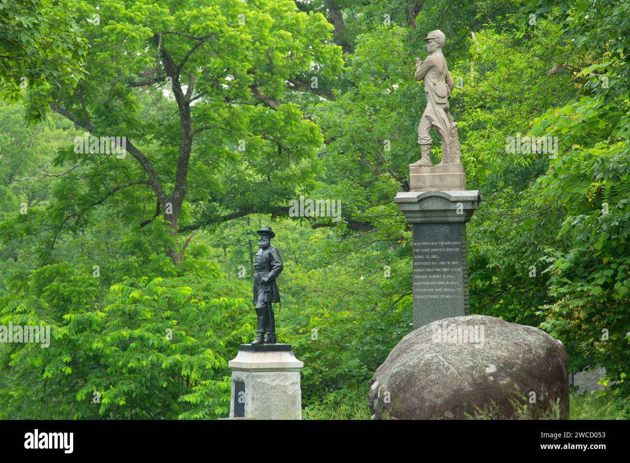 Birney's Zouaves monument with Col. Geary statue, Gettysburg National Military Park, Pennsylvania Stock Photo