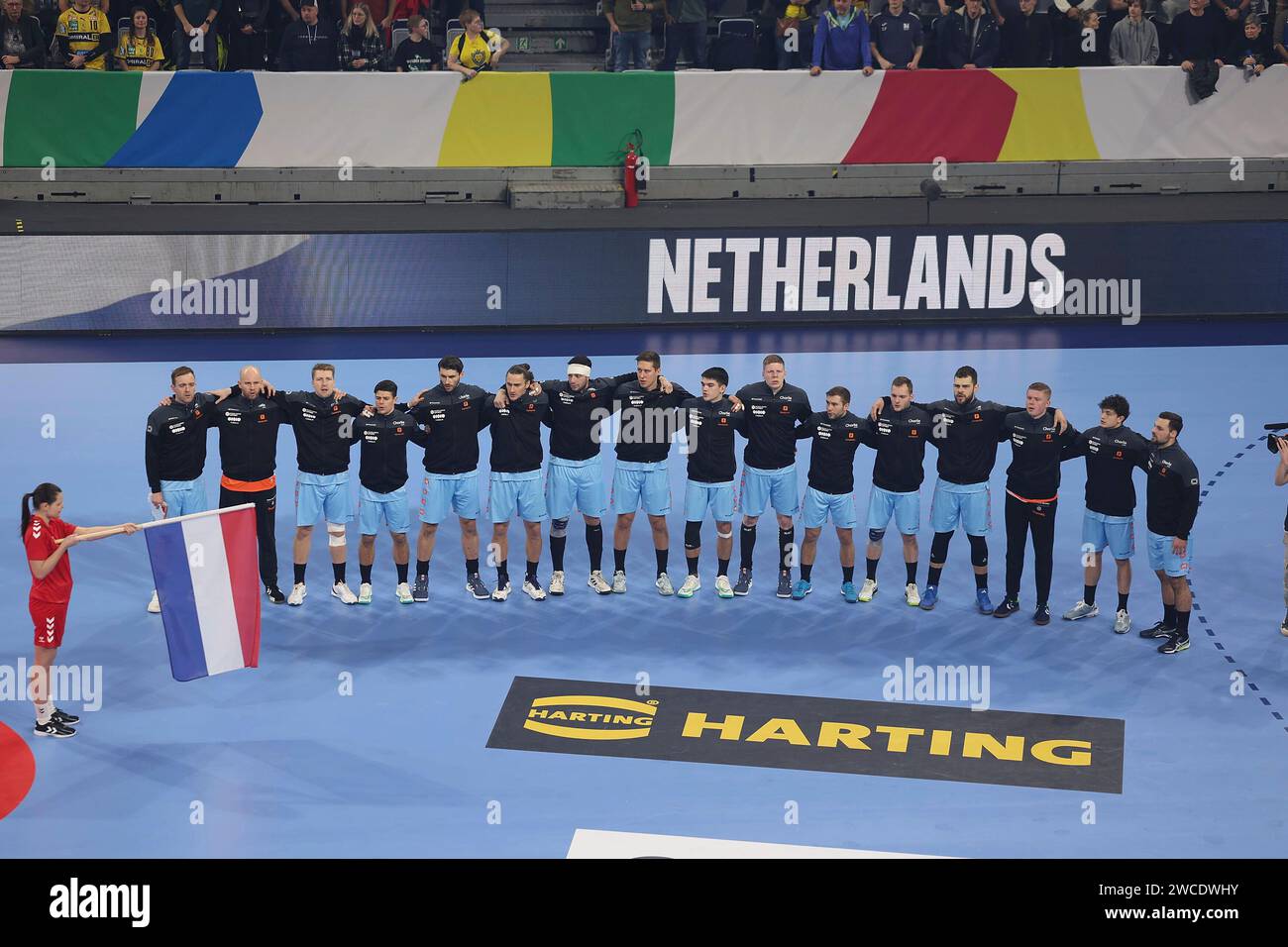 Mannheim Deutschland 15th Jan 2024 2024 01 15 SAP Arena Mannheim   Mannheim Deutschland 15th Jan 2024 20240115 Sap Arena Mannheim Monday 15 January 2024 Germany Ehf Euro 2024 Preliminary Round Group E Sweden The Netherlands Vl Line Up The Netherlands Credit Dpaalamy Live News 2WCDWHY 