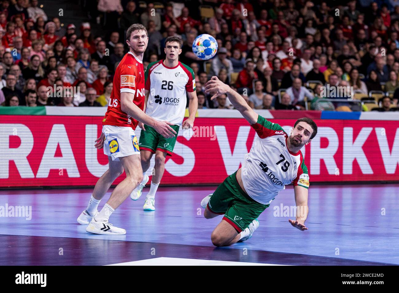 martim-costa-portugal-79-im-wurf-men-s-ehf-euro-2024-d-nemark