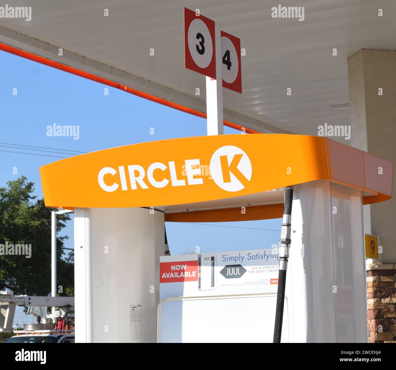 Circle k gas pump hires stock photography and images Alamy