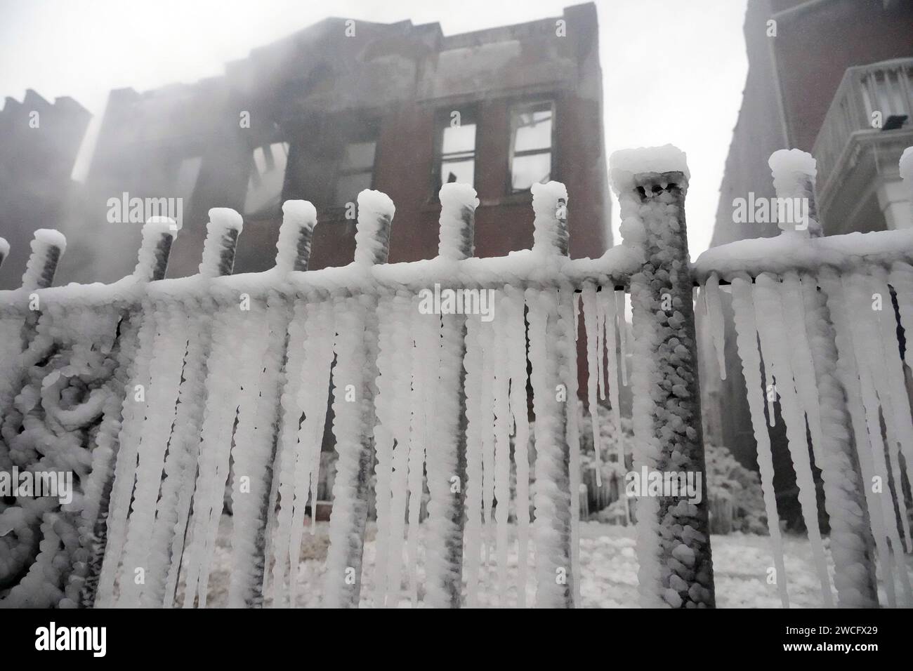 St Louis United States 19th Jan 2024 Ice Has Formed On A Fence   St Louis United States 19th Jan 2024 Ice Has Formed On A Fence After St Louis Firefighters Sprayed Water Trying To Extinguish A Two Alarm Apartment Fire In St Louis On Monday January 15 2024 The Fire In Five Degree Temperatures Destroyed The Building With Firefighters Unable To Search The Building For A 18 Year Old Male Who Is Missing Photo By Bill Greenblattupi Credit Upialamy Live News 2WCFX29 