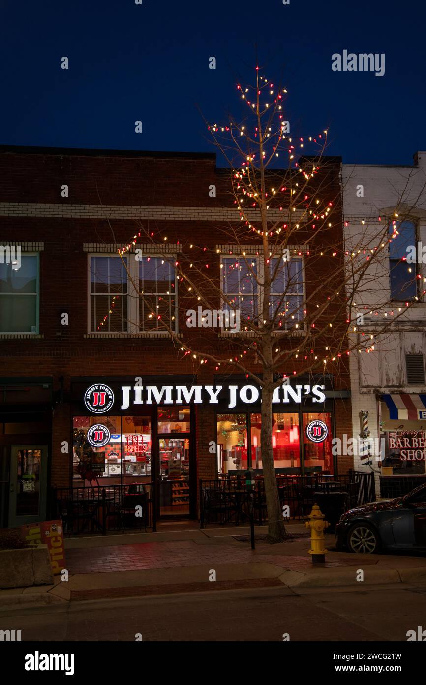 Jimmy john's exterior hi-res stock photography and images - Alamy