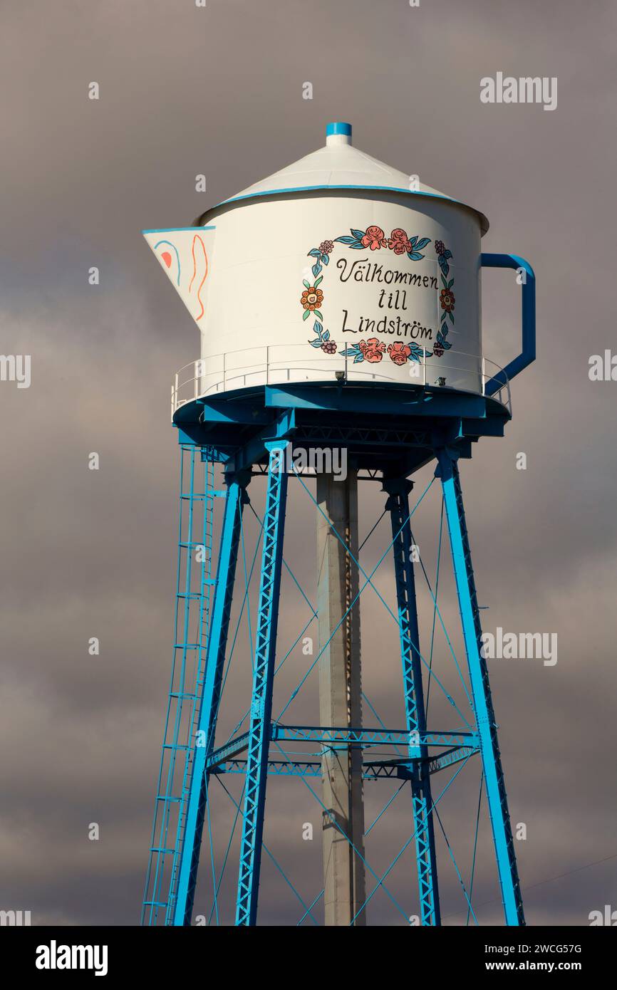 Coffee pot water tower, Lindstrom, Minnesota Stock Photo Alamy