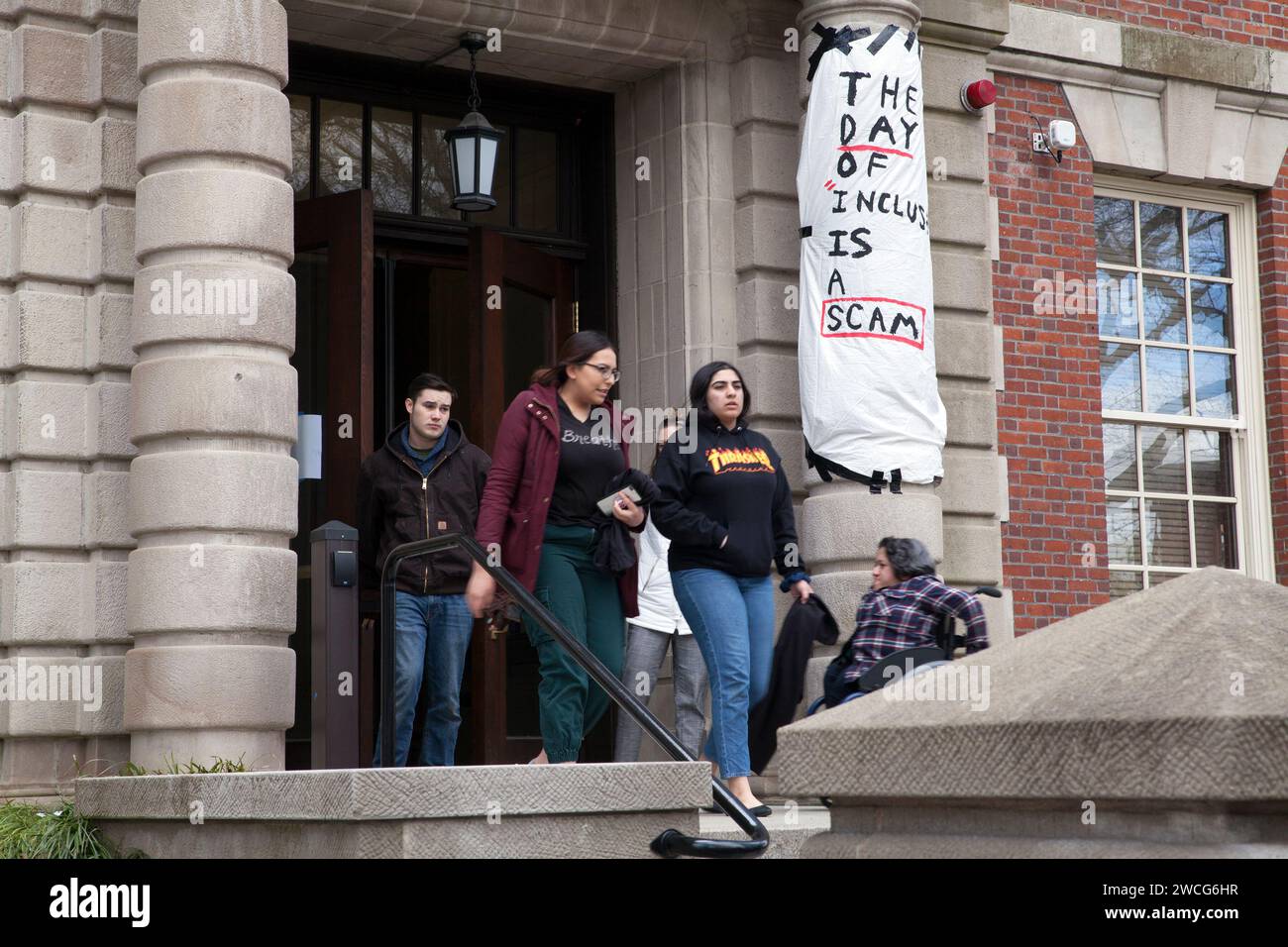 Students leave lecture hall on Diversity Day at Smith College, Northampton, Massachusetts. Stock Photo