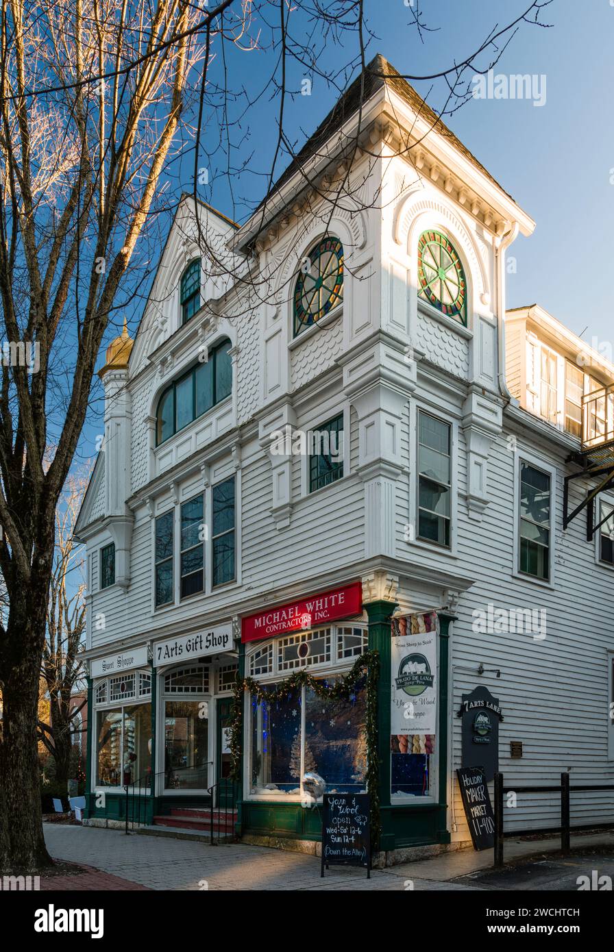 Main Street At Christmas   Stockbridge, Massachusetts, USA Stock Photo