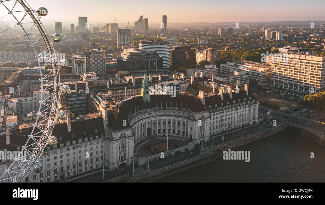 Aerial photograph city hall london hi-res stock photography and images ...
