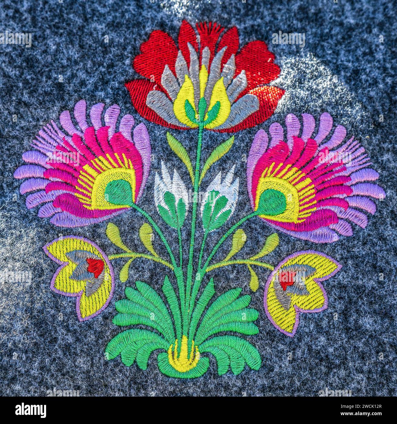 Transylvania folk art hi-res stock photography and images - Alamy