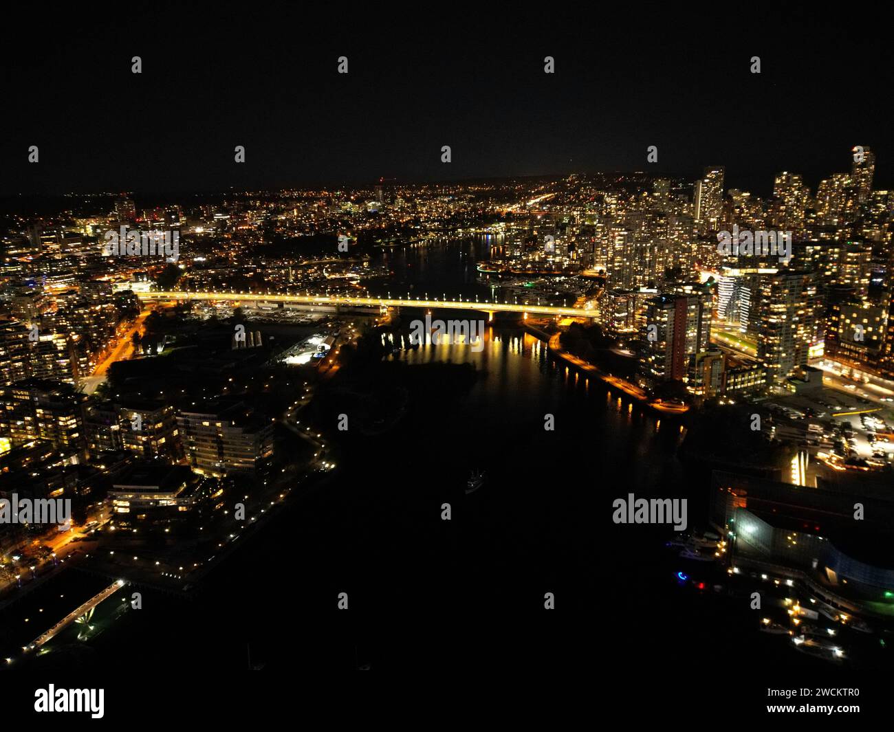 Nighttime view brightly lit hi-res stock photography and images - Alamy