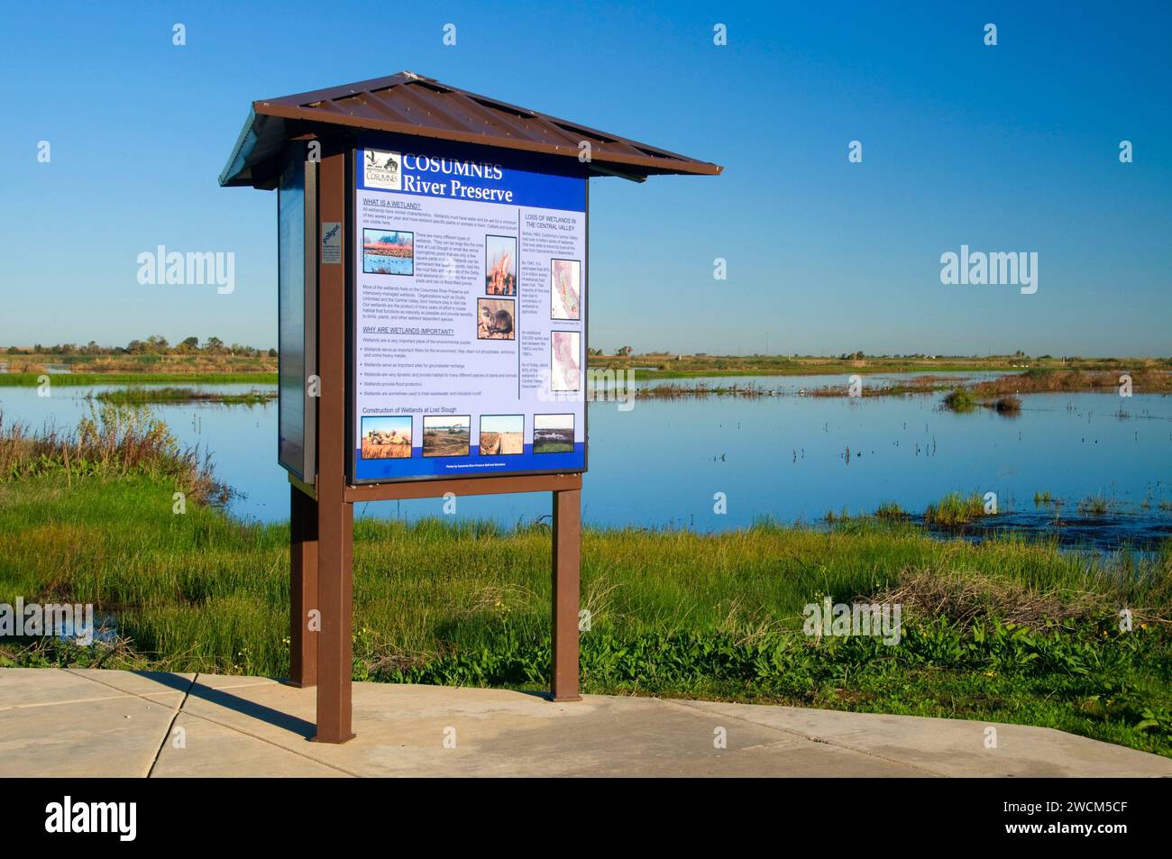 Lost Slough Wetlands Walk kiosk, Cosumnes River Preserve, California Stock Photo