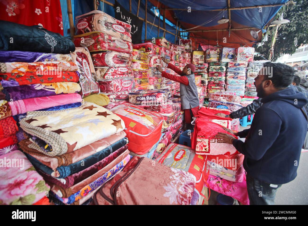 Dhaka, Wari, Bangladesh. 16th Jan, 2024. People are shopping for winter