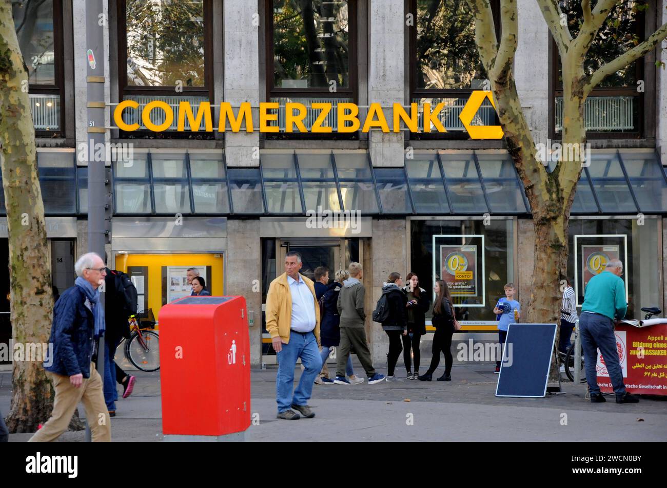 Hamburg /Germany. 06. October 2018.. German commerzbank in Hamburg Germany . . Photo. .Francis Joseph Dean / Deanpictures. Stock Photo