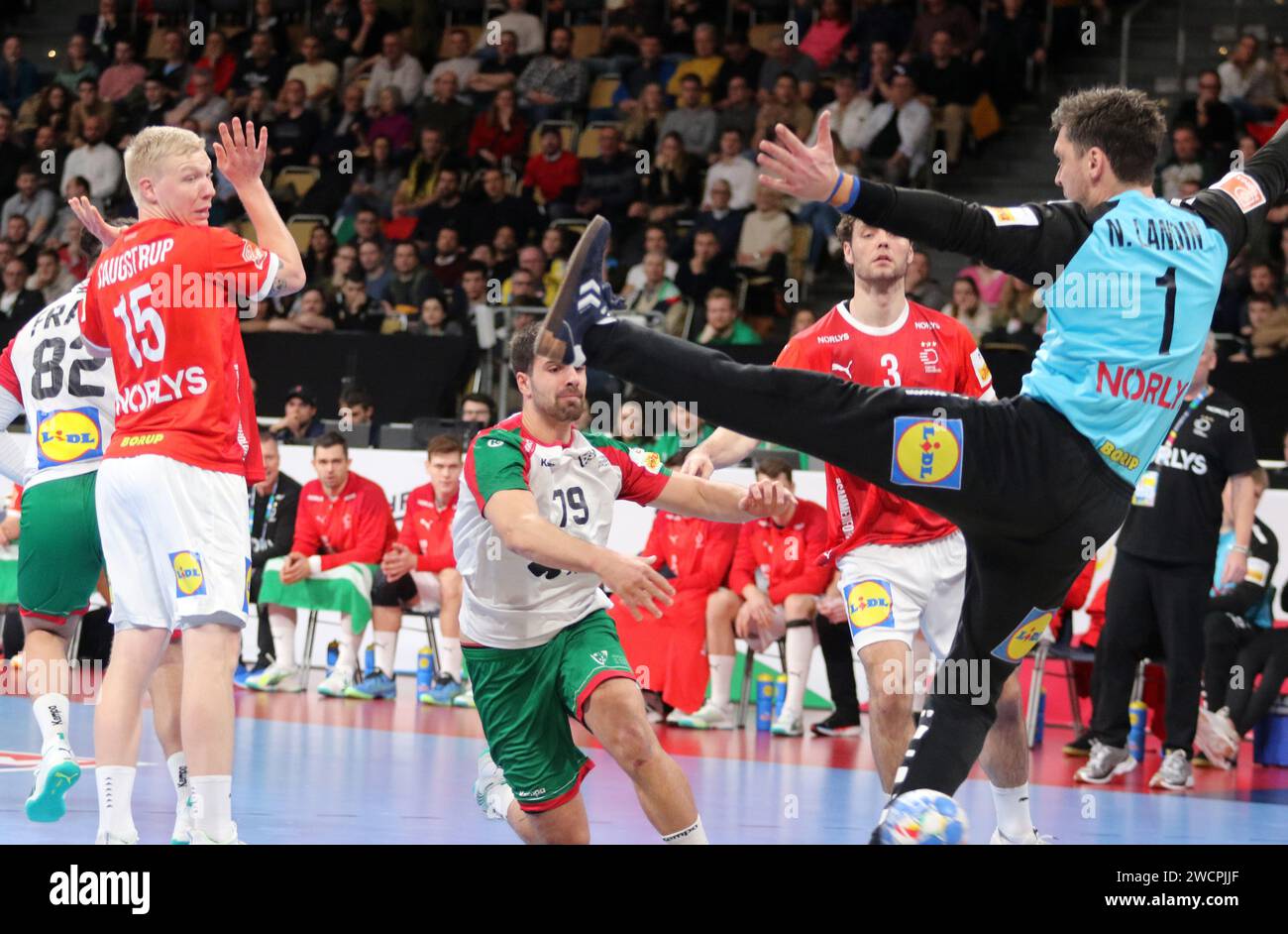 MUNICH, Germany. , . keeper LANDIN Jacobsen Niklas in action and COSTA