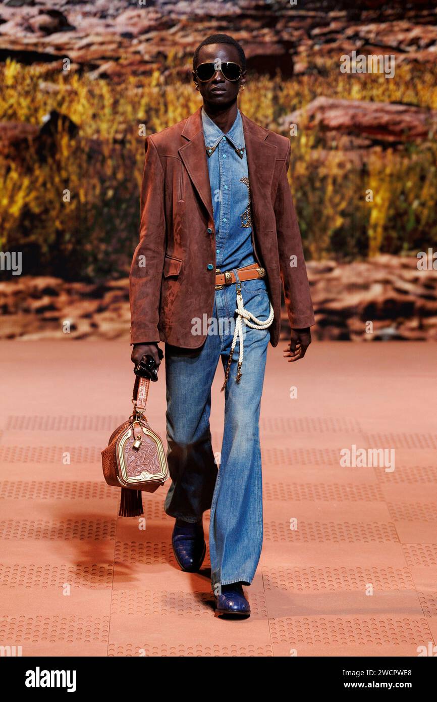 Paris, Frankreich. 16th Jan, 2024. LOUIS VUITTON Fall/Winter 20242025
