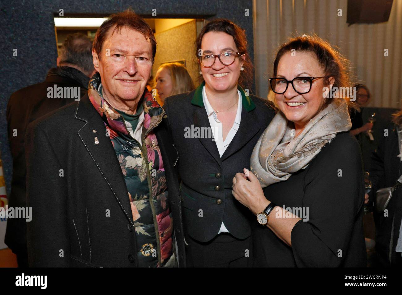 HansJürgen Buchner, Victoria Bogner und Sonja Bogner bei der