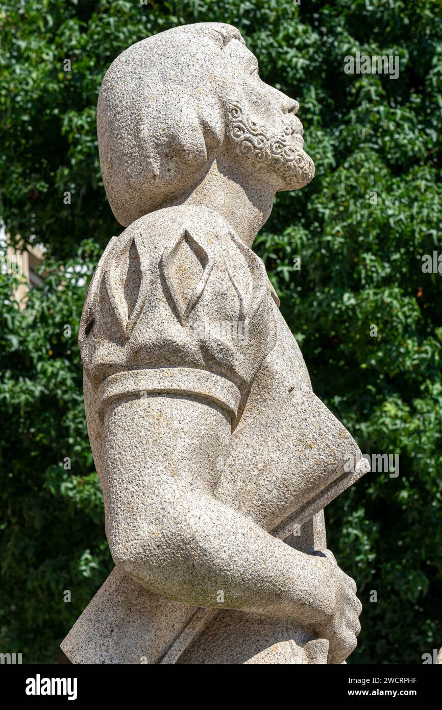 statue in honor of Pero da Covilhã who traveled by Vasco da Gama in India. Stock Photo