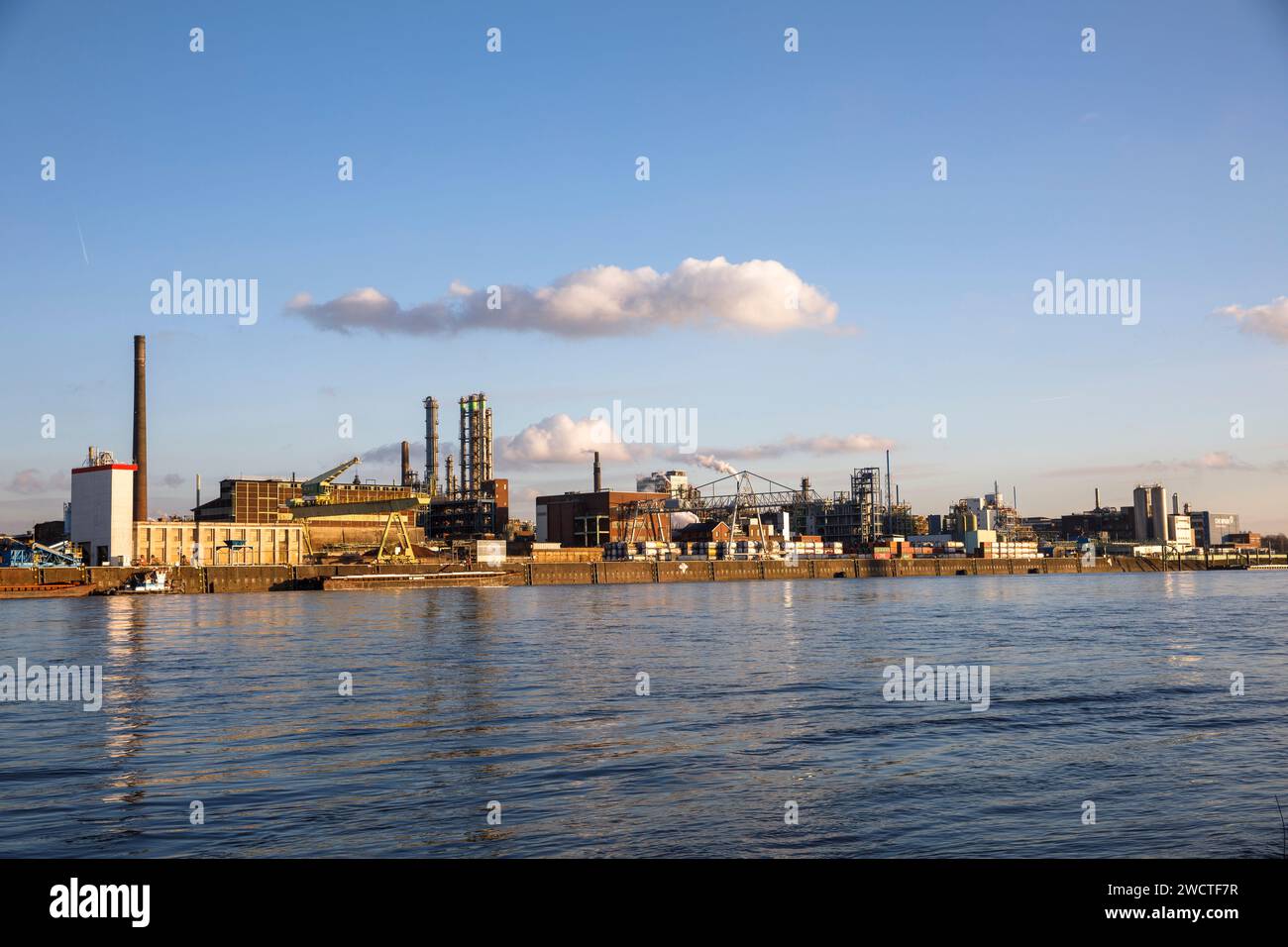 view over the Rhine to the Chempark, former known as the Bayerwerk, Leverkusen, North Rhine-Westphalia, Germany.  Blick ueber den Rhein zum Chempark, Stock Photo