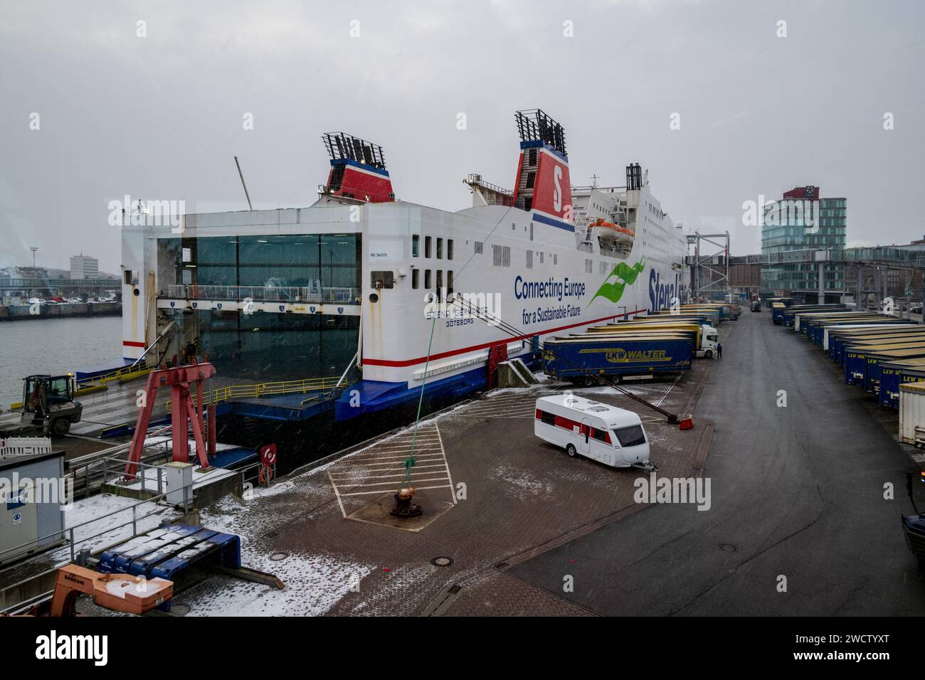 Die Schwedenfähre Stena Germanika im Kieler Hafen an ihrem Liegeplatz Stock Photo