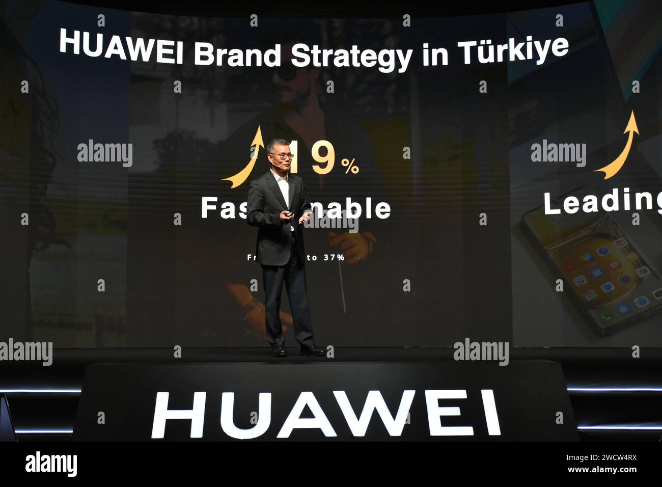 Istanbul, T¨¹rkiye. 16th Jan, 2024. Tian Wenhao, president of Huawei Consumer BG Europe, speaks at the event to launch Huawei's new products in Istanbul, T¨¹rkiye, Jan. 16, 2024. Chinese technology giant Huawei launched its latest innovative products in T¨¹rkiye's Istanbul on Tuesday. Credit: Safar Rajabov/Xinhua/Alamy Live News Stock Photo
