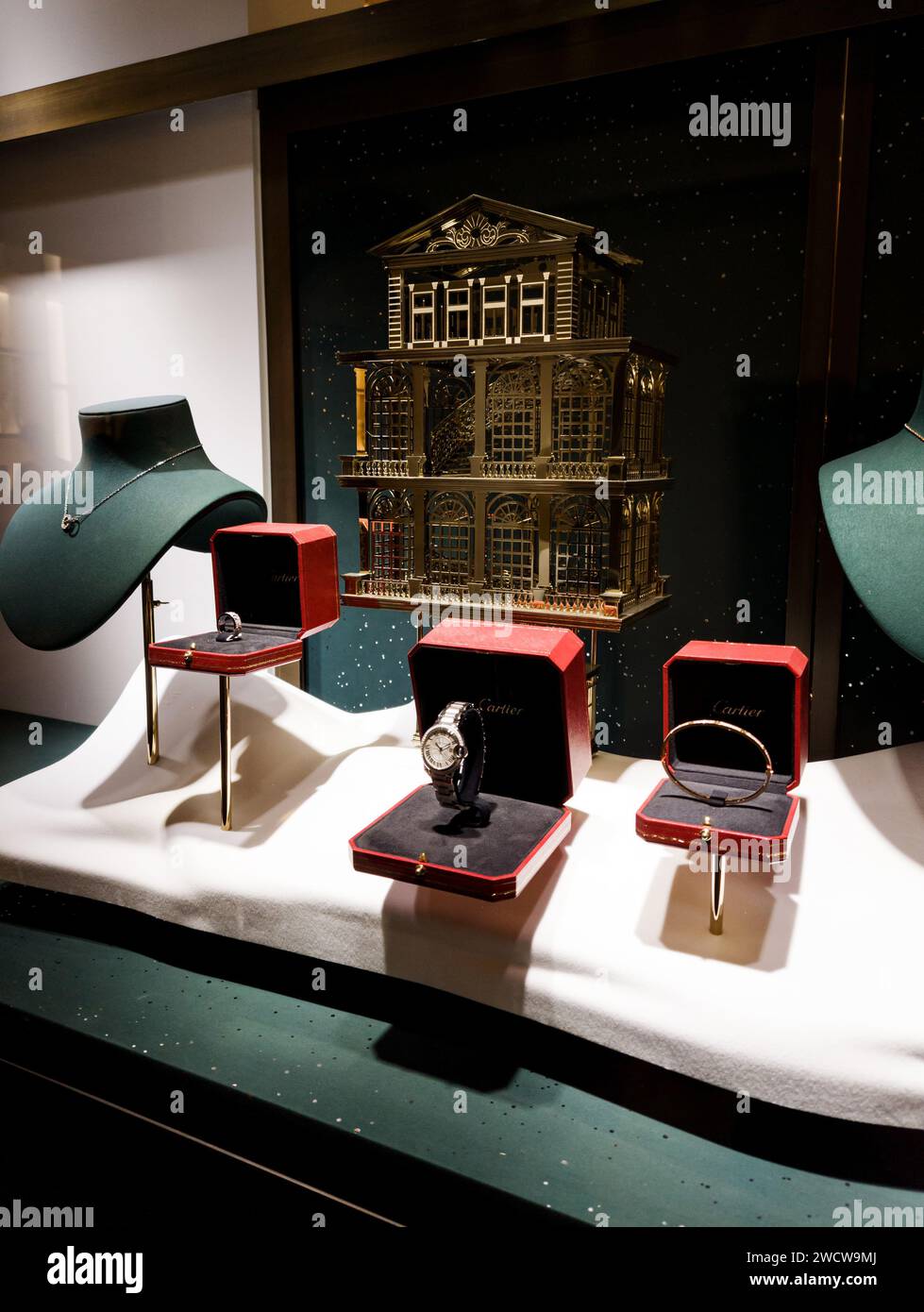 Cartier somerset online mall