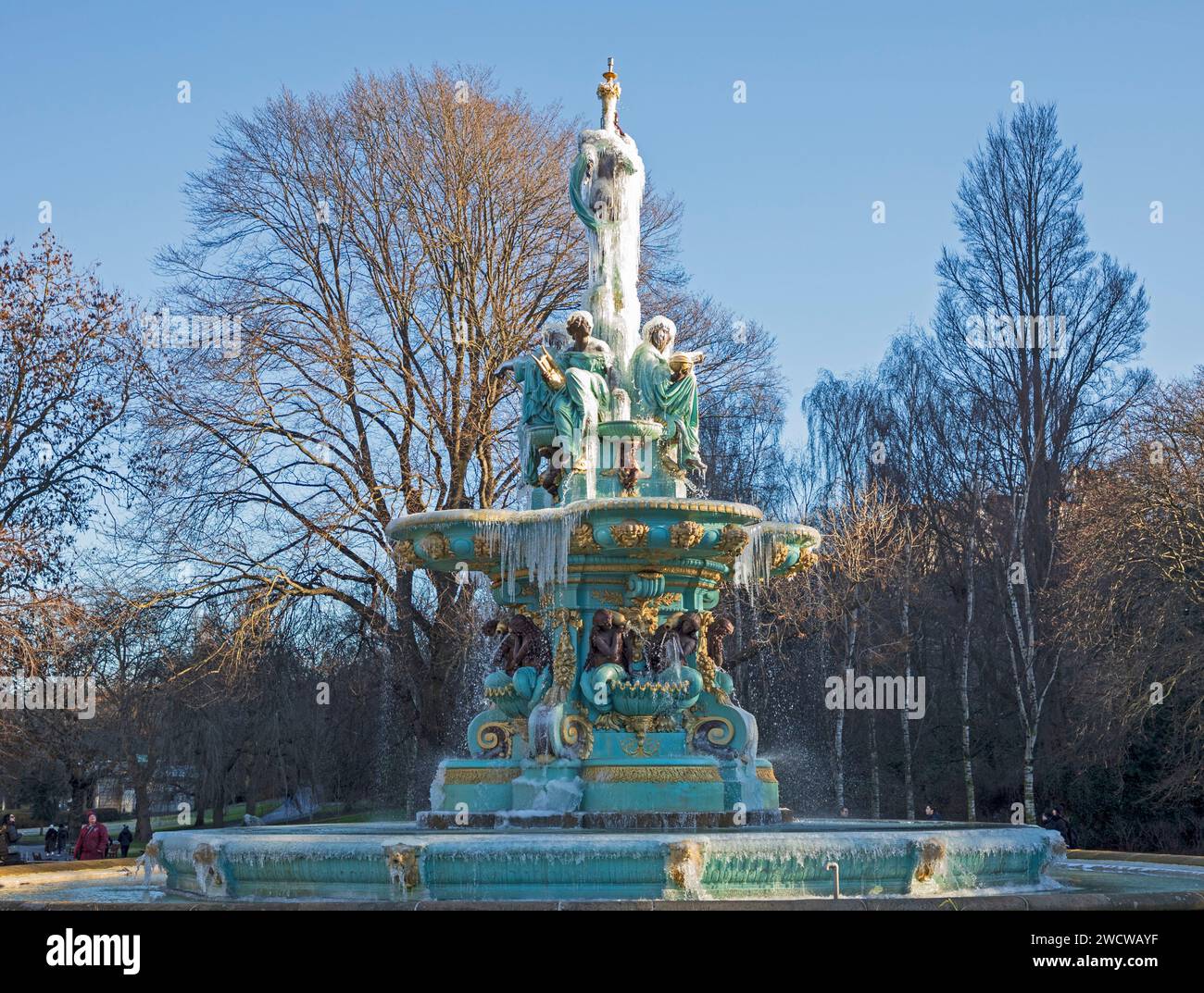 Princes Street Gardens West, Edinburgh, Scotland. 17 January 2024. Frozen Ross Fountain gaining more icicles each day as the overnight temperatures are well below zero degrees centigrade and the daytime temperature at noon today is zero degrees but feels like minus 4. Credit: Archwhite/alamy live news. Stock Photo