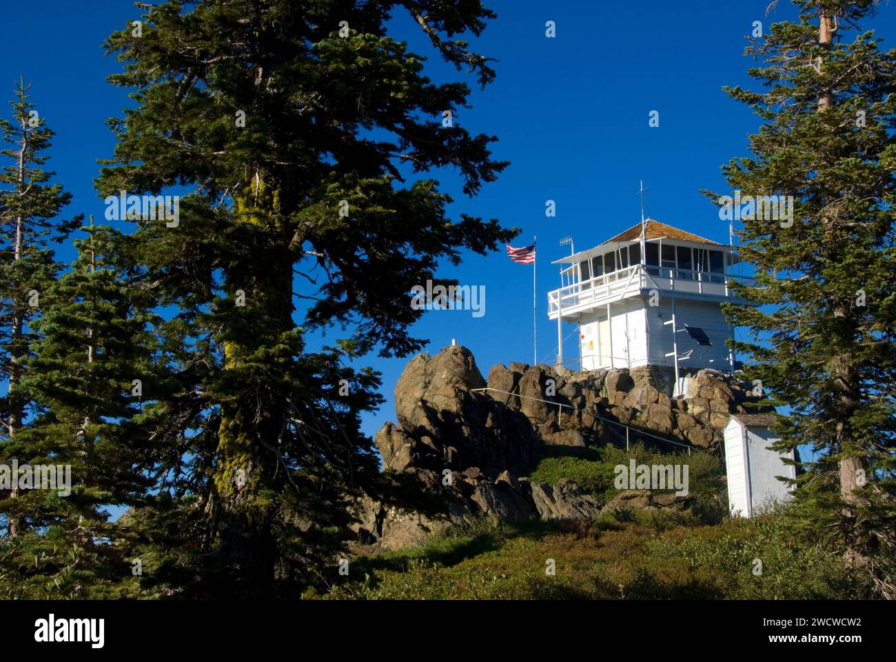 Mills Peak Lookout, Lakes Basin Recreation Area, Plumas National Forest