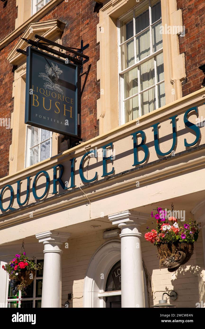 UK, England, Yorkshire, Pontefract, Market Place, Liquorice Bush pub sign Stock Photo