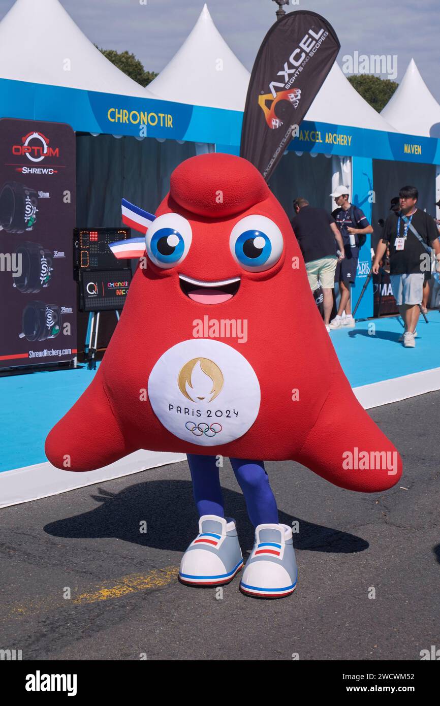 France, Paris, Esplanade des Invalides, Archery World Cup and tests in
