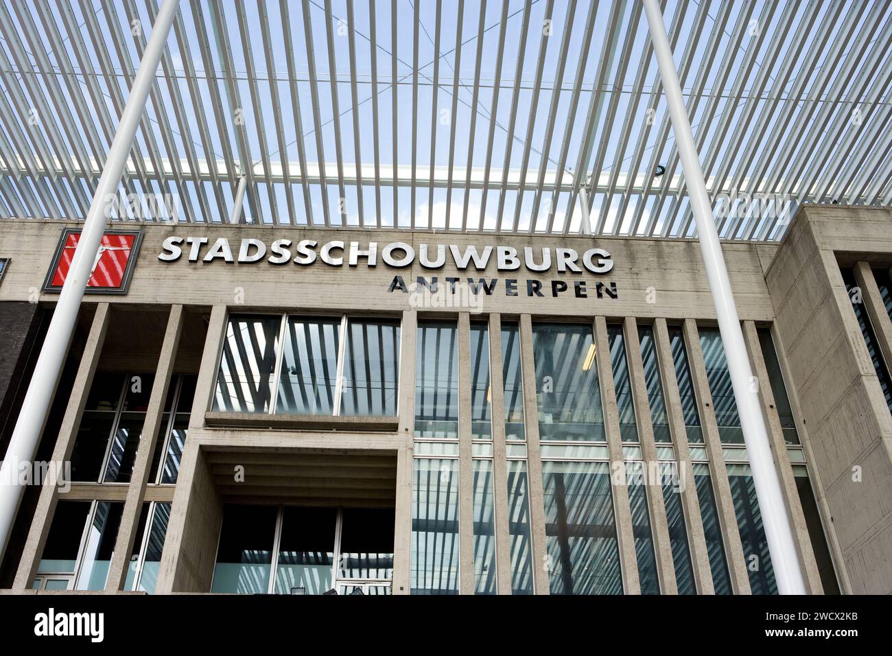 stadsschouwburg-antwerp-hi-res-stock-photography-and-images-alamy