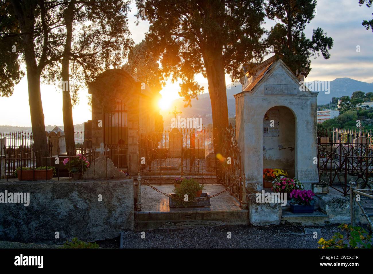 France, Alpes Maritimes, Cote d'Azur, Menton, old town, the Old Castle cemetery, marine cemetery Stock Photo