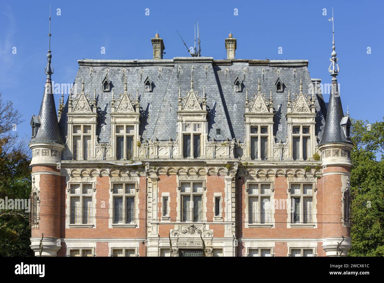 19th century manor house hi-res stock photography and images - Alamy