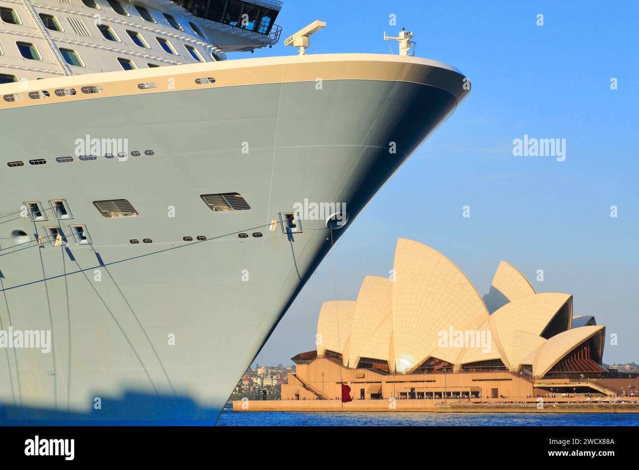 Australia, New South Wales, Sydney, Circular Quay, cruise ship in the harbor with the Sydney Opera House in the background Stock Photo